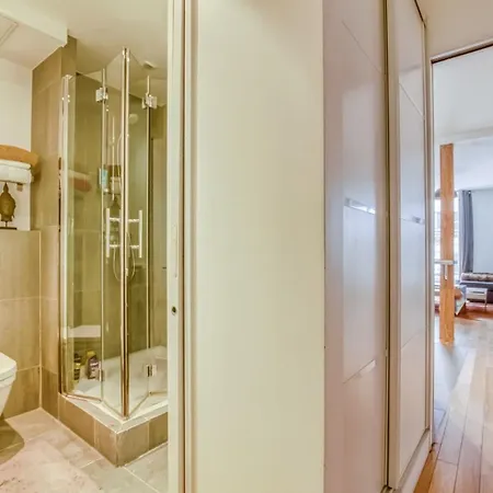 Sublime Flat 2p 500m From Paris *